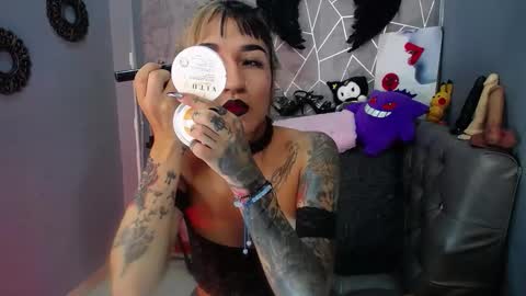 AMELIEROUS .. see you tomorrow  kisses online show from October 10, 2025, 10:53 pm