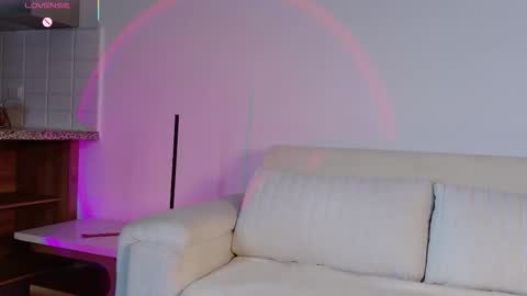 Victoria online show from March 13, 2026, 9:21 pm