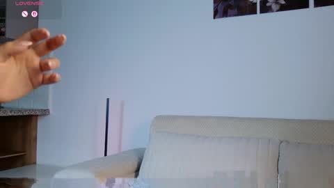 Snapshot of amelietarson chatting on May 13, 2026, 12:52 am Victoria online show from May 13, 2026, 12:52 am