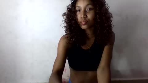Snapshot of amelisy20005 chatting on April 25, 2026, 8:50 pm amelisy20005 online show from April 25, 2026, 8:50 pm