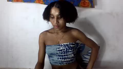 Snapshot of amelisy20005 chatting on April 28, 2026, 8:14 pm amelisy20005 online show from April 28, 2026, 8:14 pm