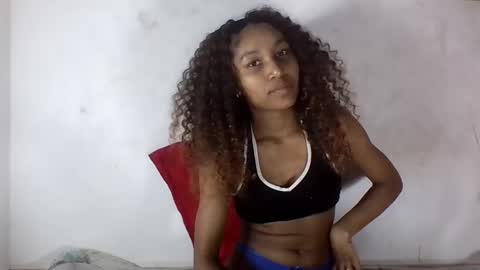 Snapshot of amelisy20005 chatting on May 9, 2026, 11:59 am amelisy20005 online show from May 9, 2026, 11:59 am