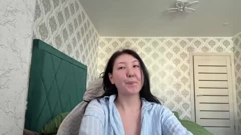 Ameliya online show from May 4, 2026, 5:58 am