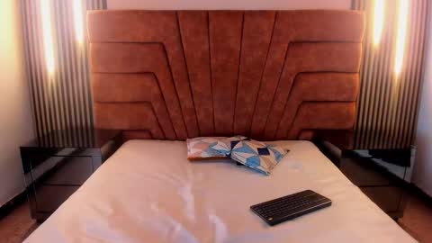 AMELIA online show from January 17, 2026, 4:39 am