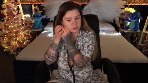 amellymillyy online show from January 11, 2026, 1:38 pm