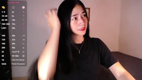 Amely  online show from December 5, 2024, 5:26 am