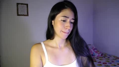 Amely  online show from December 26, 2024, 5:15 am