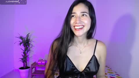 Amely  online show from February 7, 2025, 6:45 am