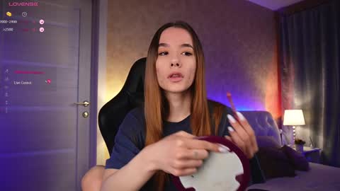 Amy  online show from December 7, 2024, 7:27 am