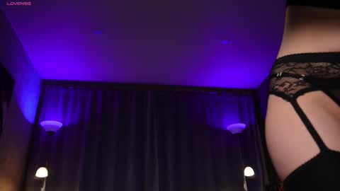 Amy  online show from March 5, 2025, 8:54 am