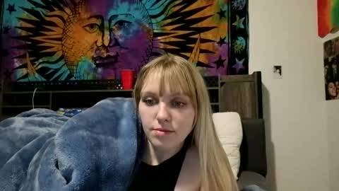 amethystmoon18 online show from March 6, 2026, 7:43 pm