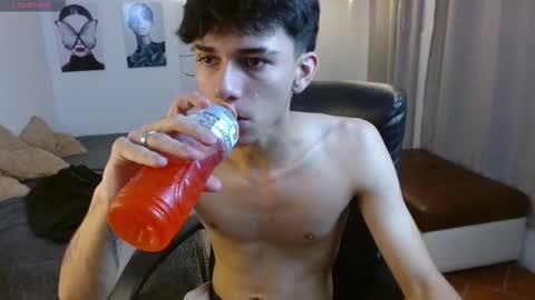 amethystshadow online show from November 5, 2025, 4:07 pm