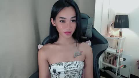 JOANNA online show from November 20, 2025, 3:01 pm