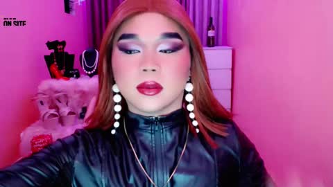 Queen Mireska online show from December 4, 2024, 4:16 pm