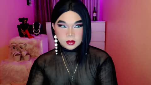 Queen Mireska online show from December 28, 2024, 12:56 pm