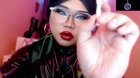 Queen Mireska online show from March 20, 2026, 6:13 pm