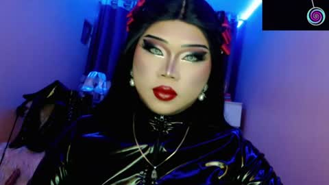 Queen Mireska online show from June 21, 2026, 3:03 pm