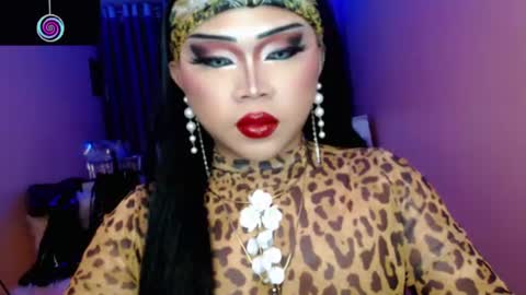 Queen Mireska online show from July 28, 2026, 4:05 pm