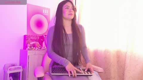 Snapshot of amicuper chatting on April 22, 2026, 6:31 pm Amy online show from April 22, 2026, 6:31 pm