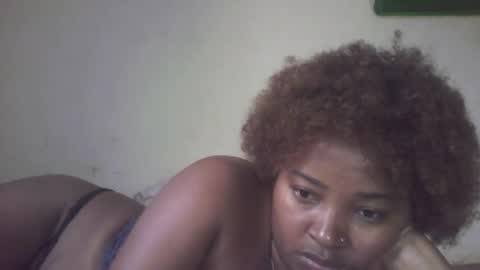 amielle_01 online show from April 20, 2026, 6:27 am