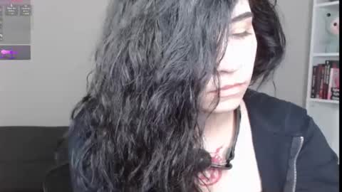 amilust online show from February 3, 2026, 4:56 pm