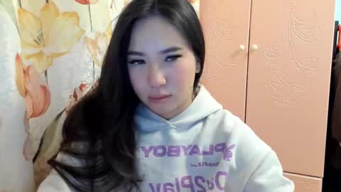 Amina online show from October 12, 2025, 6:29 pm