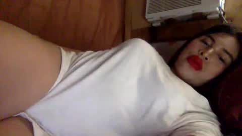 Snapshot of amira_papaya69 chatting on June 7, 2026, 5:38 pm Amira online show from June 7, 2026, 5:38 pm