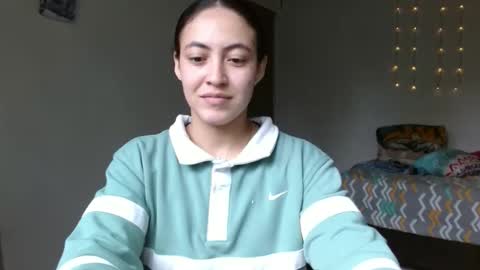 amitlu_ online show from February 15, 2025, 6:44 pm