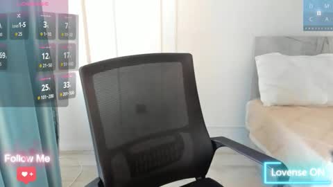 amiwong online show from October 31, 2025, 3:40 am