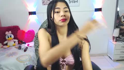 ammyy_wood_ online show from October 11, 2025, 4:12 am