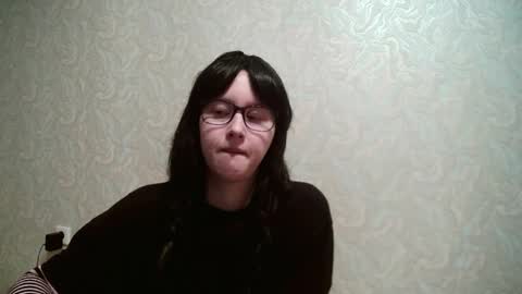 Amomira online show from February 8, 2026, 10:57 pm