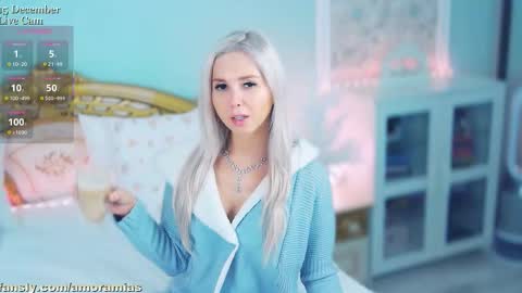  Im the first transgender post-op model on haturbate. I have a new sweet pussy... online show from December 15, 2025, 9:30 pm