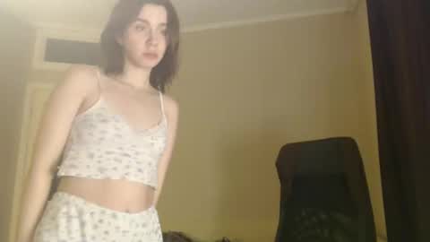 Snapshot of amoremeoww chatting on February 6, 2025, 10:10 pm miss unforgettable online show from February 6, 2025, 10:10 pm