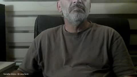 AmorLin online show from July 17, 2026, 8:57 pm