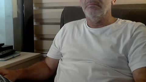 AmorLin online show from July 27, 2026, 10:50 pm