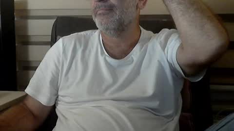 AmorLin online show from July 31, 2026, 9:25 pm