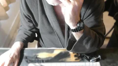 amslave4f online show from July 24, 2026, 7:17 am
