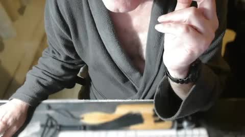 amslave4f online show from August 2, 2026, 9:02 pm