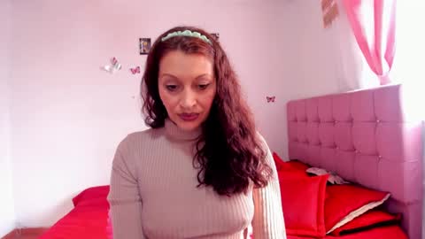 Snapshot of amunet_ chatting on February 27, 2025, 12:45 pm Amunet online show from February 27, 2025, 12:45 pm
