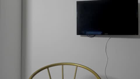 amy1_1 online show from October 1, 2025, 6:08 am