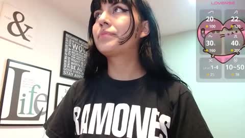 Amy 3 online show from March 3, 2025, 4:47 am