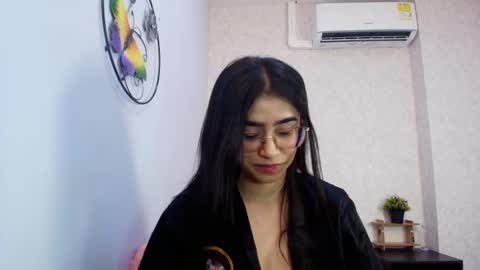 Snapshot of amy__wats0n chatting on October 9, 2025, 7:34 pm amy__wats0n online show from October 9, 2025, 7:34 pm