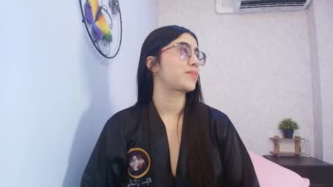 Snapshot of amy__wats0n chatting on October 22, 2025, 7:13 pm amy__wats0n online show from October 22, 2025, 7:13 pm