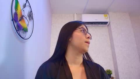 Snapshot of amy__wats0n chatting on November 21, 2025, 7:12 pm amy__wats0n online show from November 21, 2025, 7:12 pm