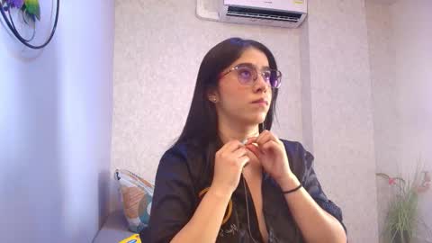 Snapshot of amy__wats0n chatting on December 18, 2025, 7:09 pm amy__wats0n online show from December 18, 2025, 7:09 pm