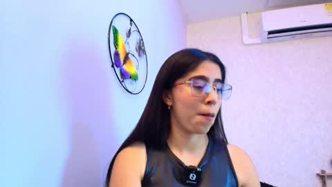 amy__wats0n online show from March 9, 2026, 7:07 pm