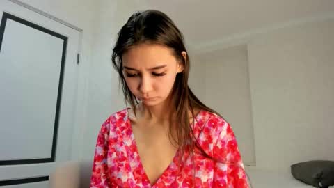 Amy online show from September 9, 2025, 11:43 am