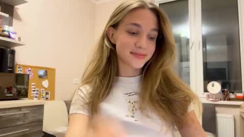 Amy Chill online show from November 26, 2025, 5:36 pm