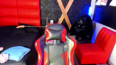 Amy Hoy69 online show from April 22, 2026, 2:36 am