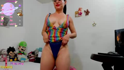 Snapshot of amy_jones07 chatting on February 26, 2025, 7:27 pm Amy online show from February 26, 2025, 7:27 pm